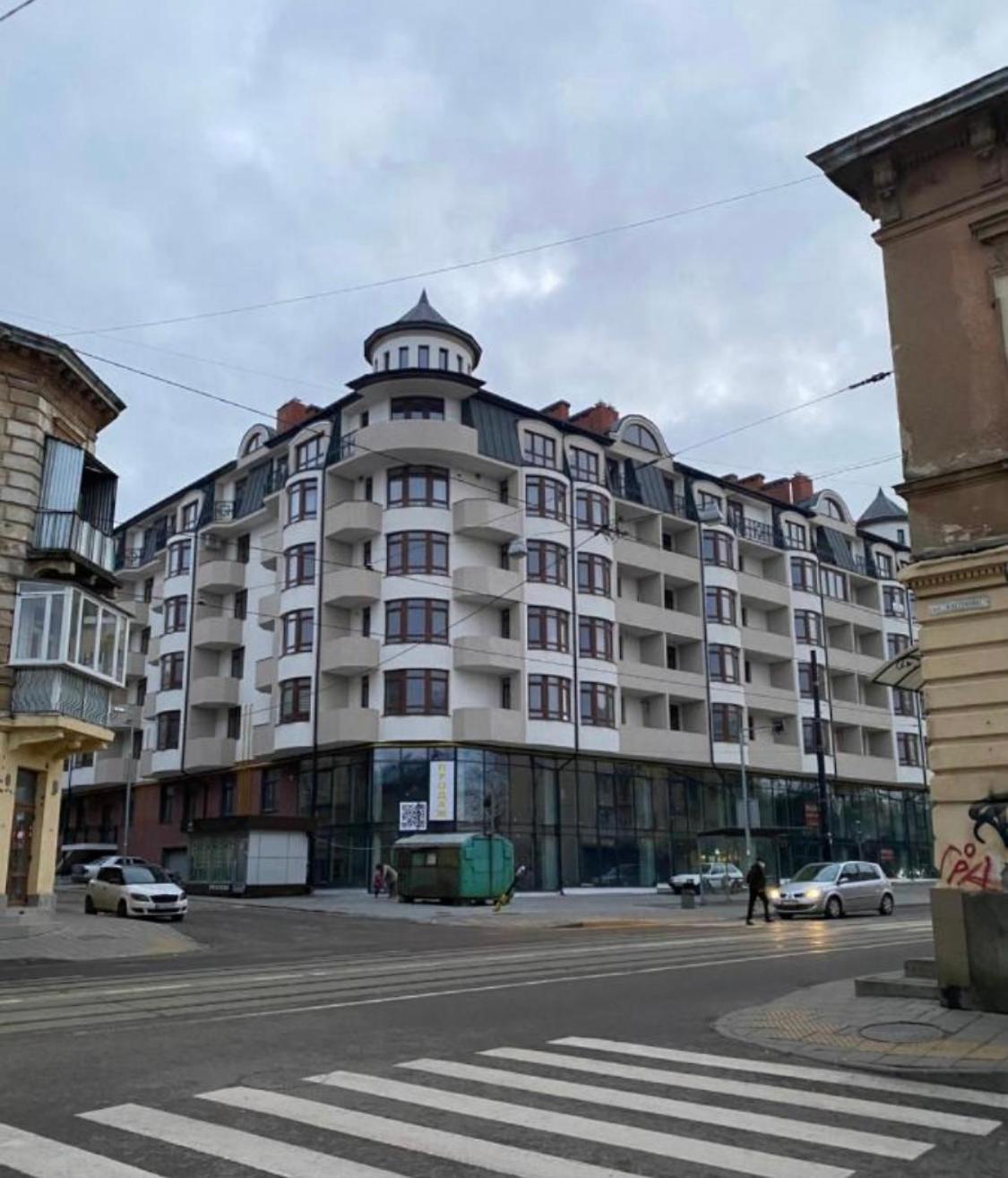 Апартаменты Apatrment In Khmelnytsky Street Natasha Львов Экстерьер фото